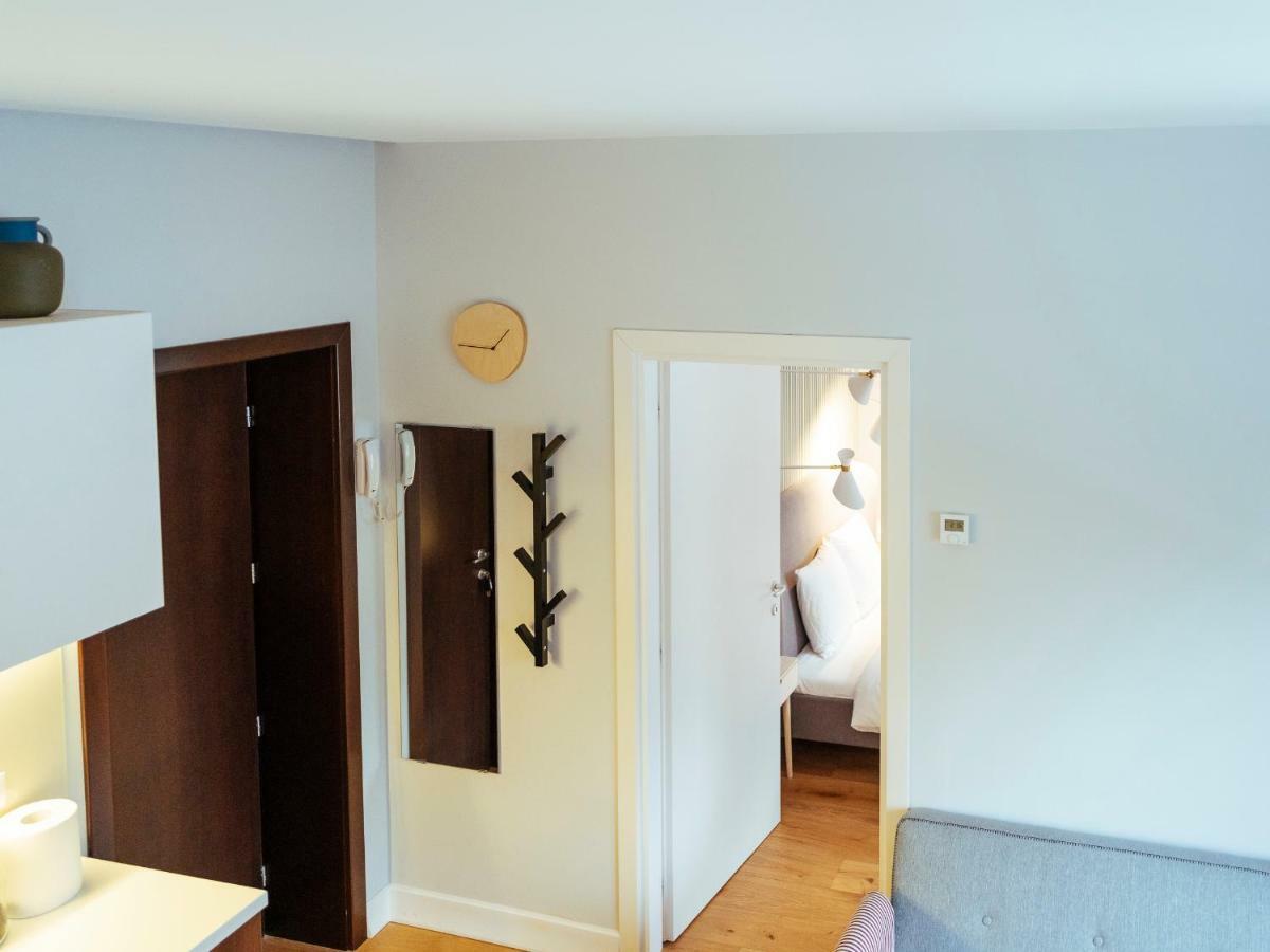 Boutique Luxury Flats - La Maison Du Petit Paris ブカレスト エクステリア 写真