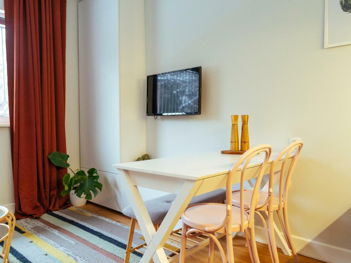 Boutique Luxury Flats - La Maison Du Petit Paris ブカレスト エクステリア 写真