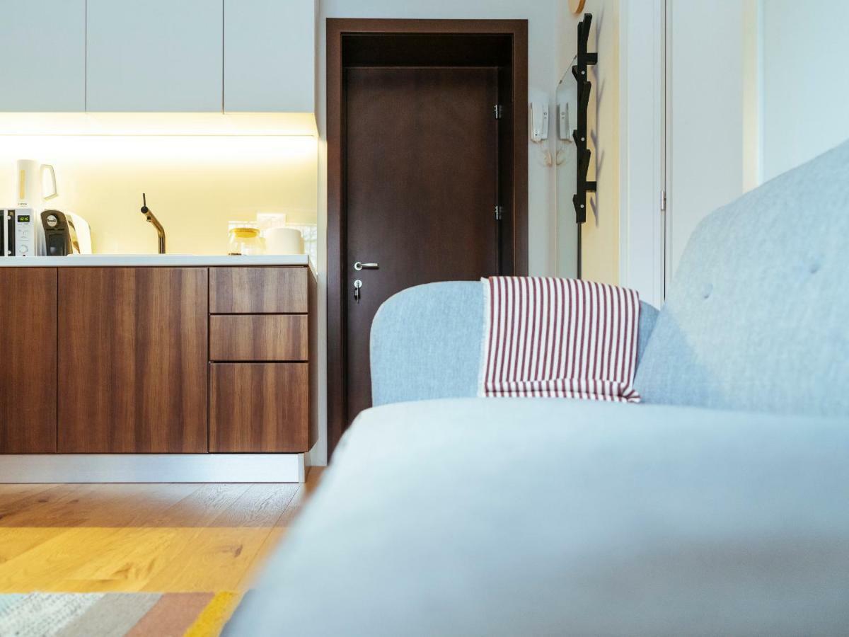 Boutique Luxury Flats - La Maison Du Petit Paris ブカレスト エクステリア 写真