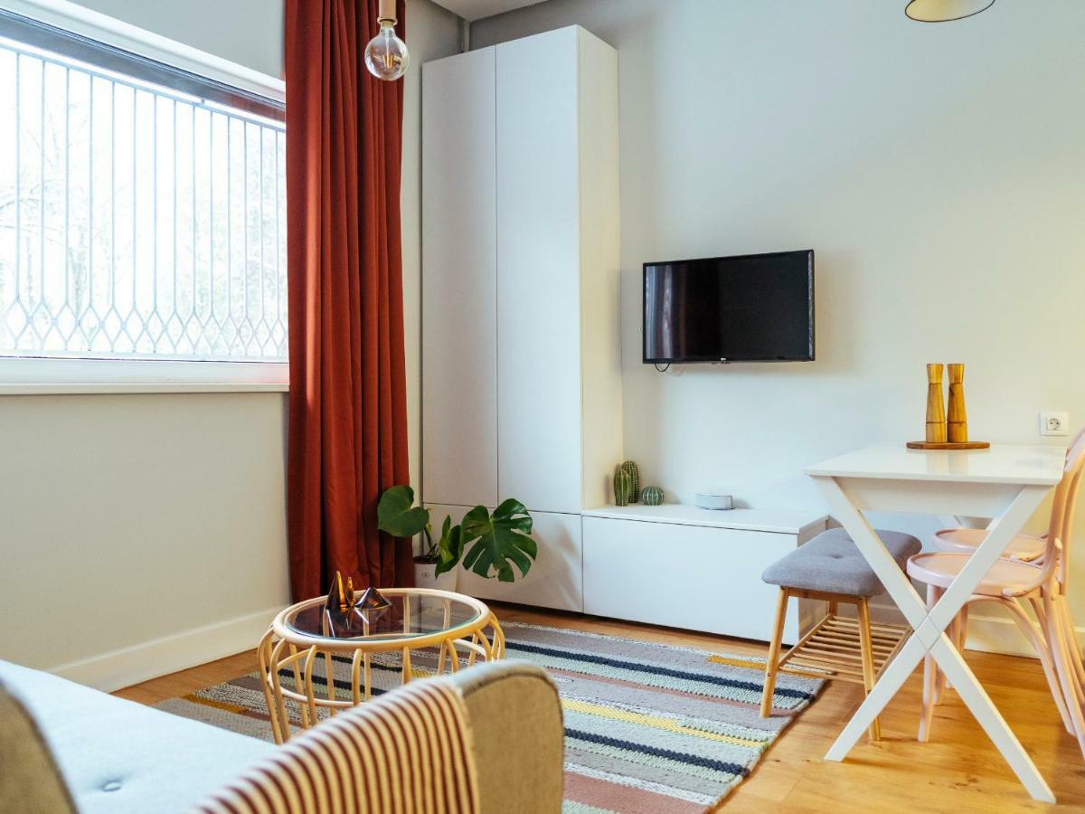 Boutique Luxury Flats - La Maison Du Petit Paris ブカレスト エクステリア 写真