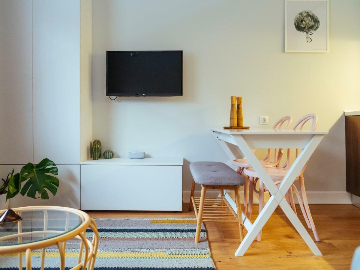 Boutique Luxury Flats - La Maison Du Petit Paris ブカレスト エクステリア 写真