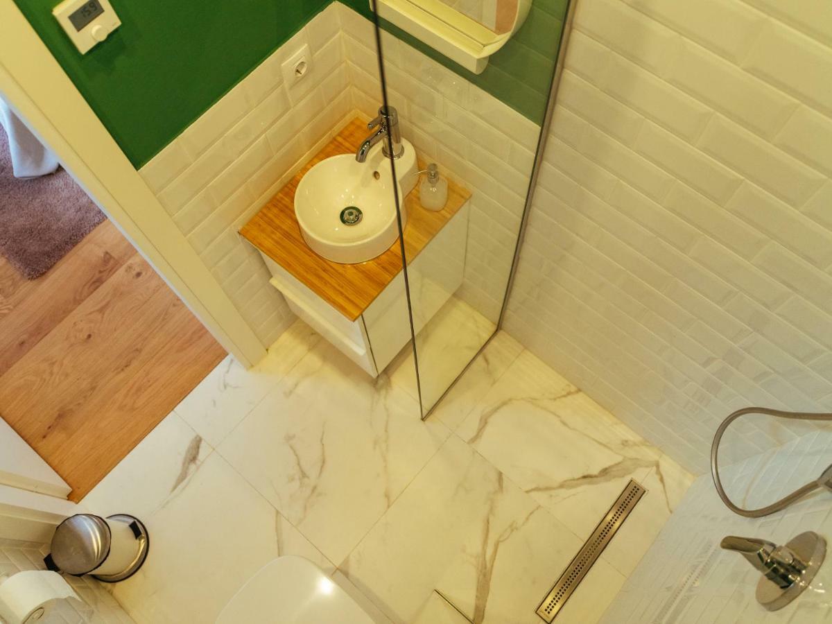Boutique Luxury Flats - La Maison Du Petit Paris ブカレスト エクステリア 写真